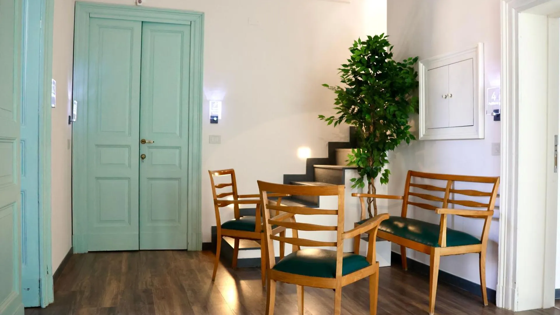 קטאניה Holiday Lux Boutique Room 0*,  איטליה