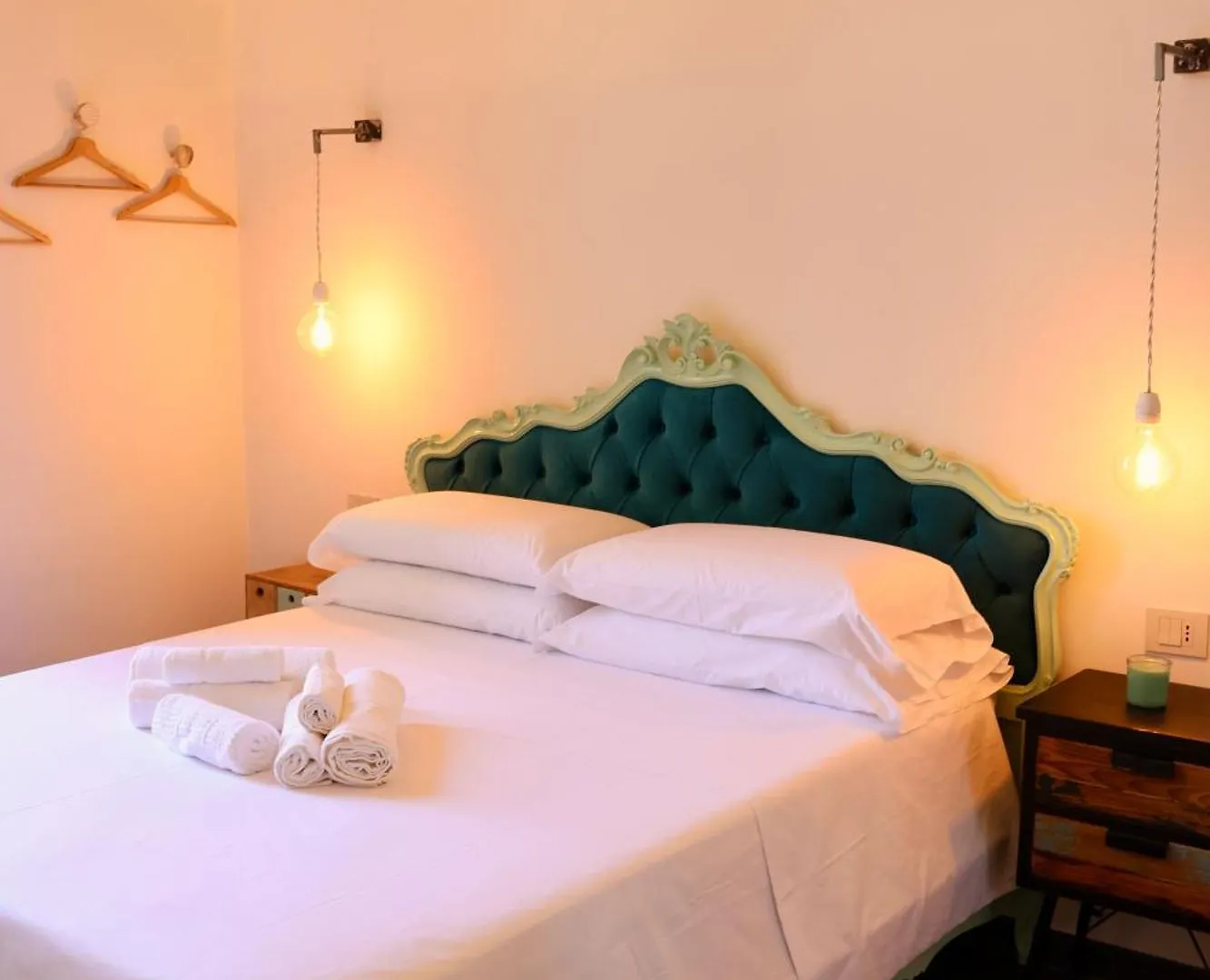 לינה וארוחת בוקר קטאניה Holiday Lux Boutique Room