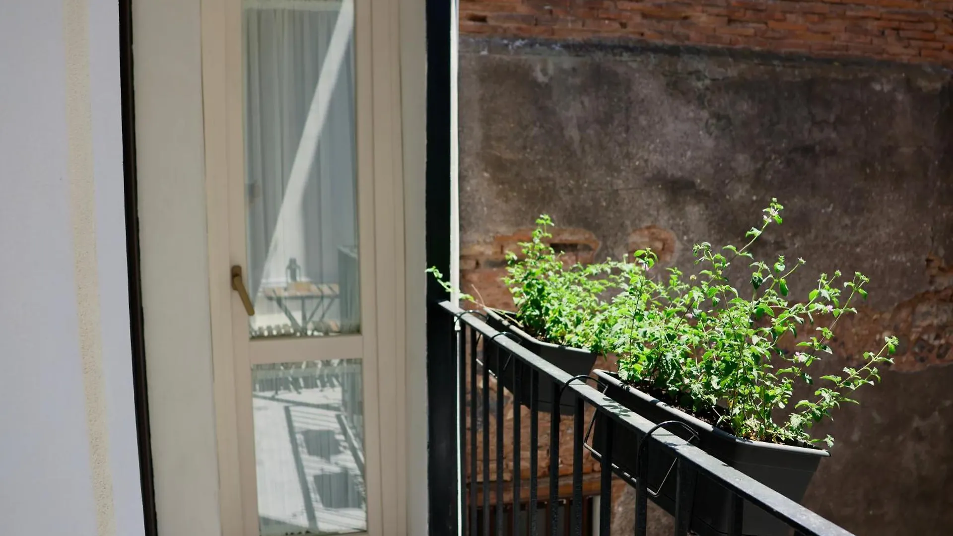 קטאניה Holiday Lux Boutique Room לינה וארוחת בוקר