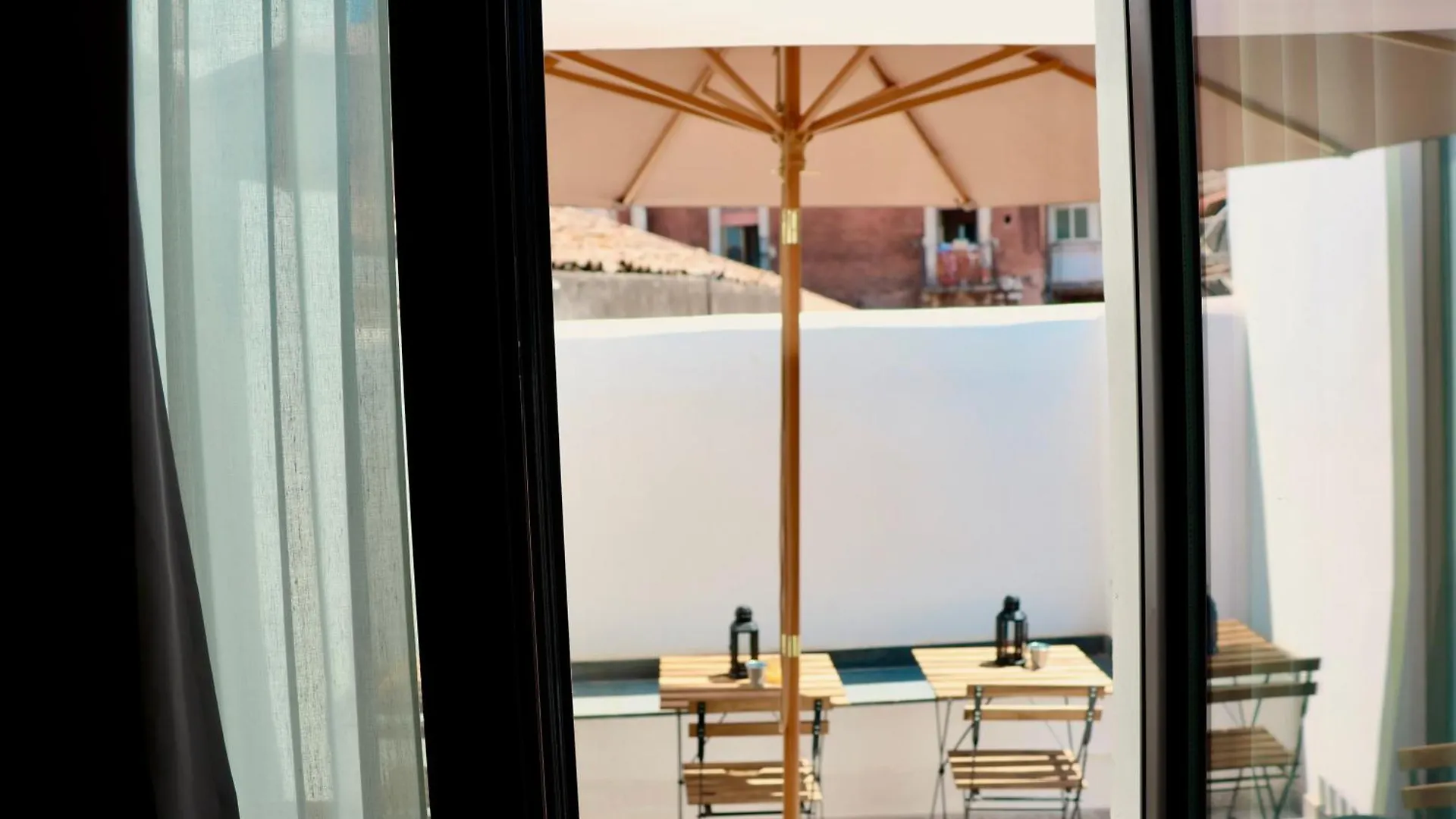 לינה וארוחת בוקר קטאניה Holiday Lux Boutique Room