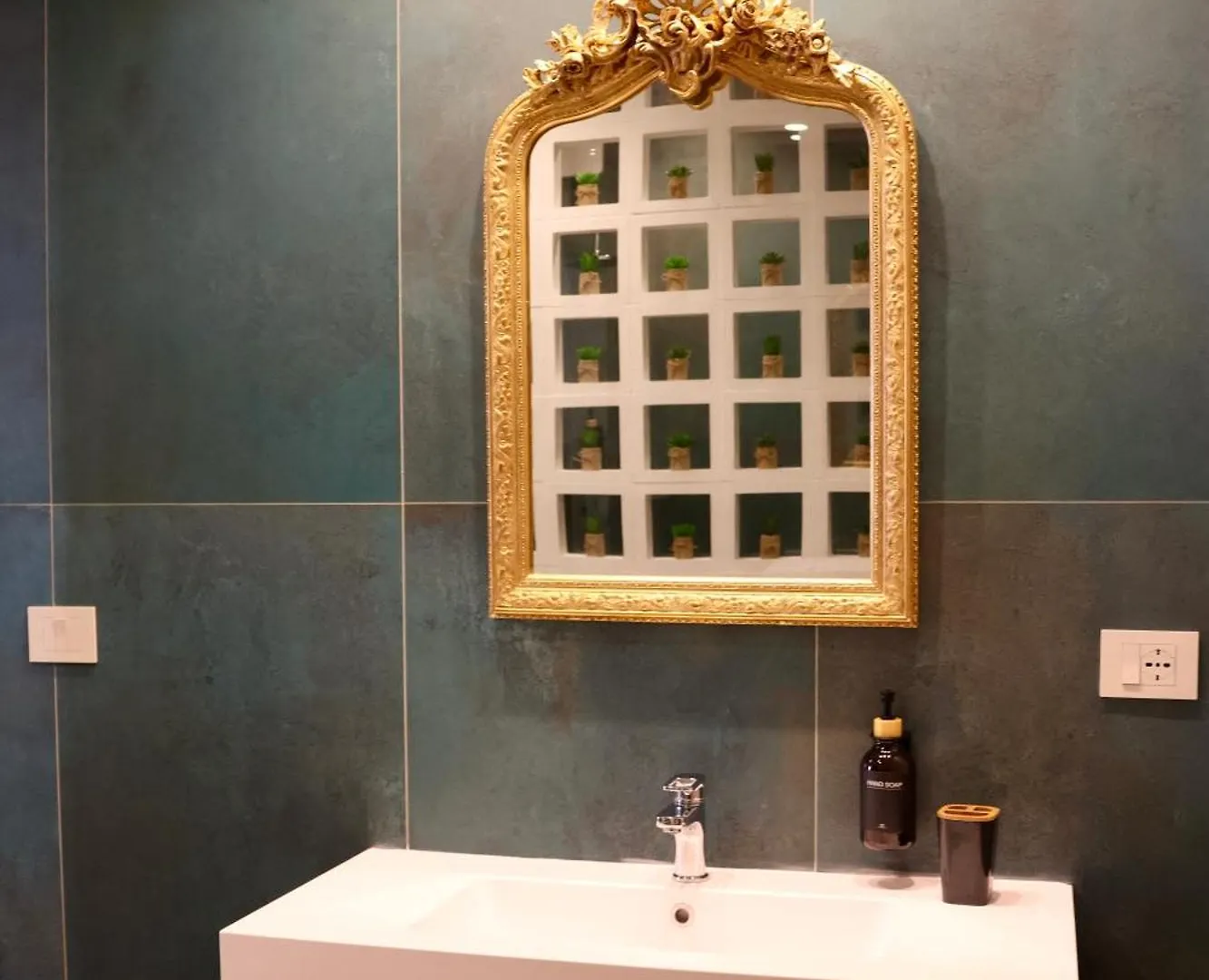 קטאניה Holiday Lux Boutique Room 0*,